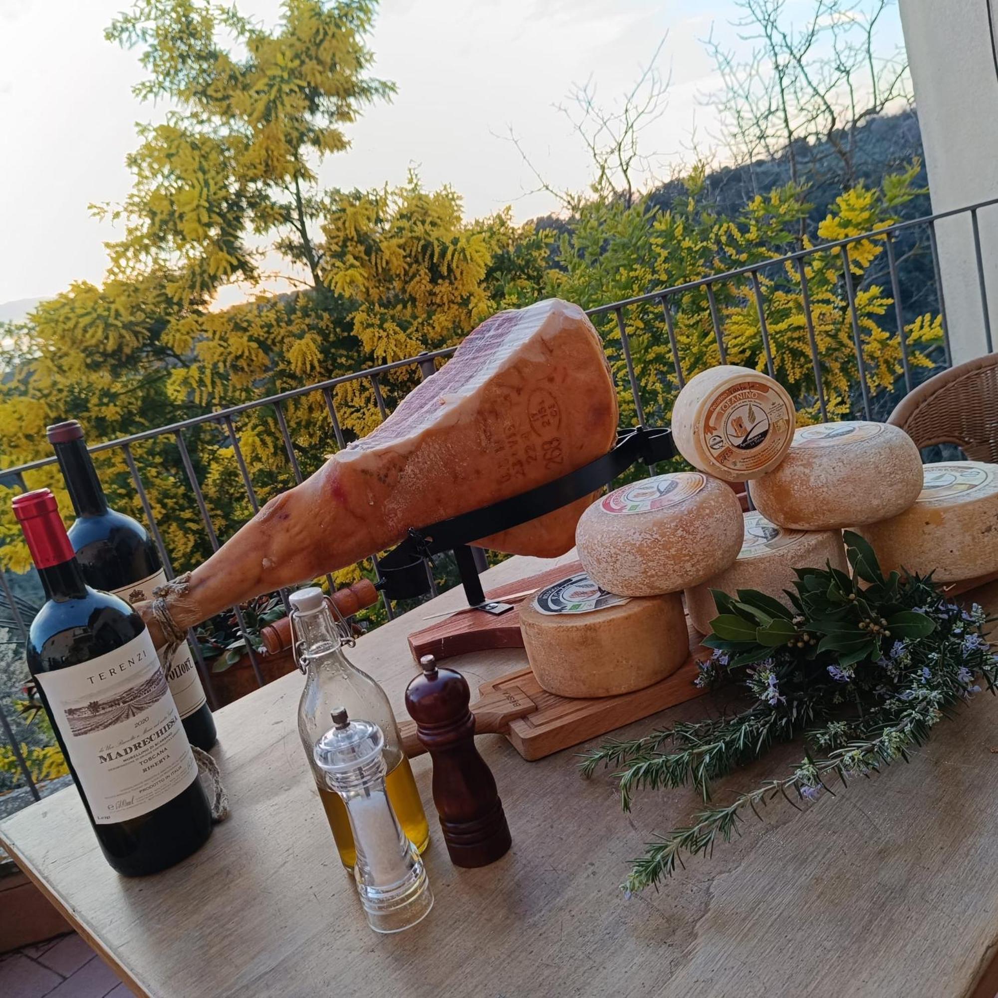 Montorgiali Ghigo La Locanda Di Torquato מראה חיצוני תמונה